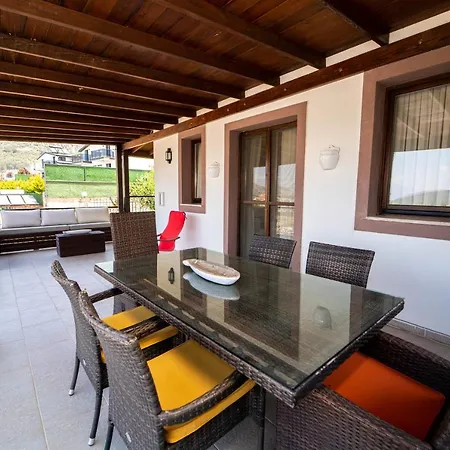 Villa Fascinating Villa With Private Pool, Nature View, Fireplace And Balcony In Fethiye *