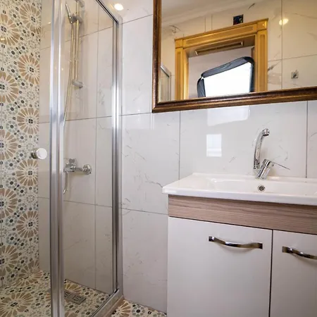 Villa Fascinating Villa With Private Pool, Nature View, Fireplace And Balcony In Fethiye
